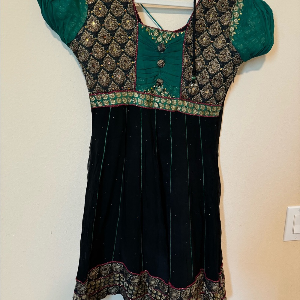 Indian kurta top in excellent condition